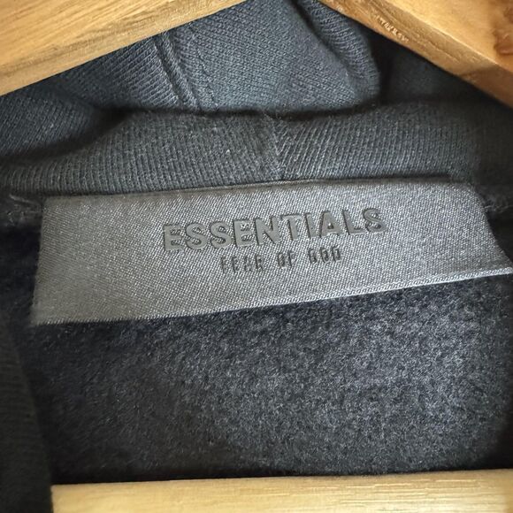 Fear Of God Essentials Hoodie Mens Small Black Fleece Pullover Sweatshirt Logo - Picture 11 of 15